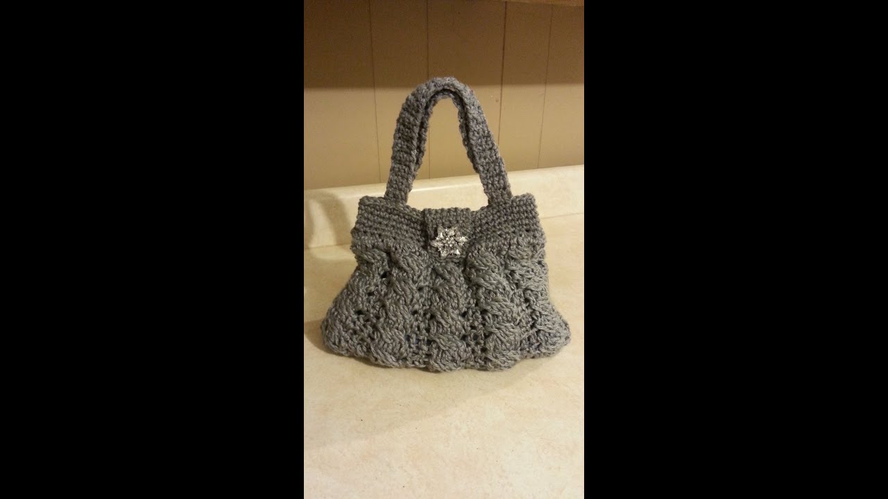 How to Crochet a Purse - Cable Stitch Purse Tutorial
