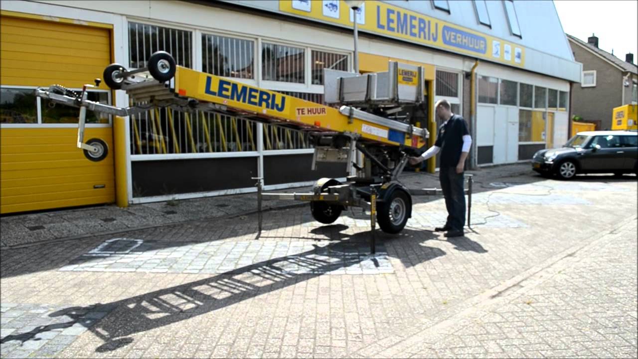 Demonstratie verhuislift (ladderlift) | Lemerij Verhuur / liften