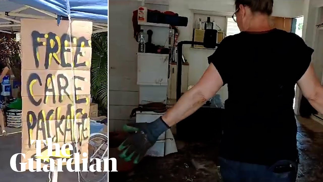 North Queensland floods: Machans Beach residents band together to deal with food damage