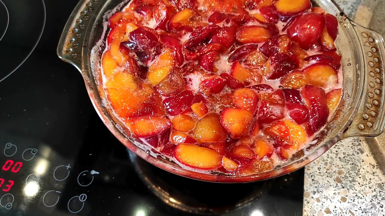 Джем из красной алычи!! Очень вкусный!!