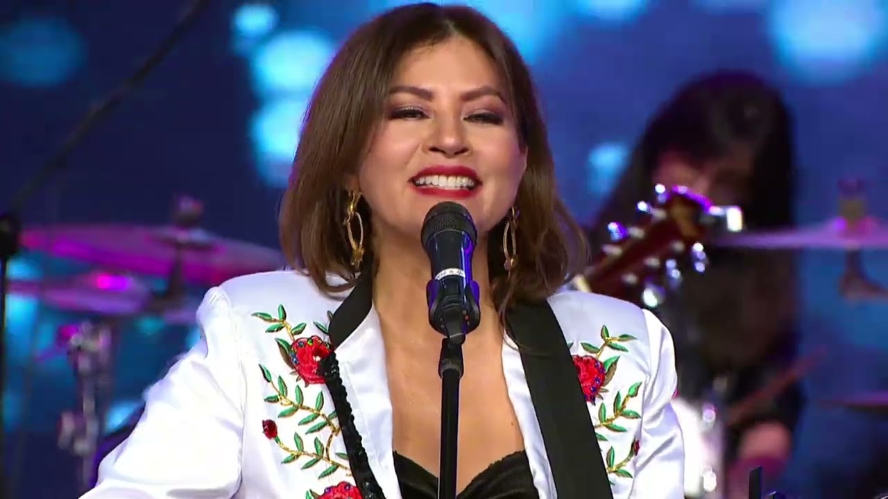 Nuestro Juramento en vivo / Olga Valkiria 