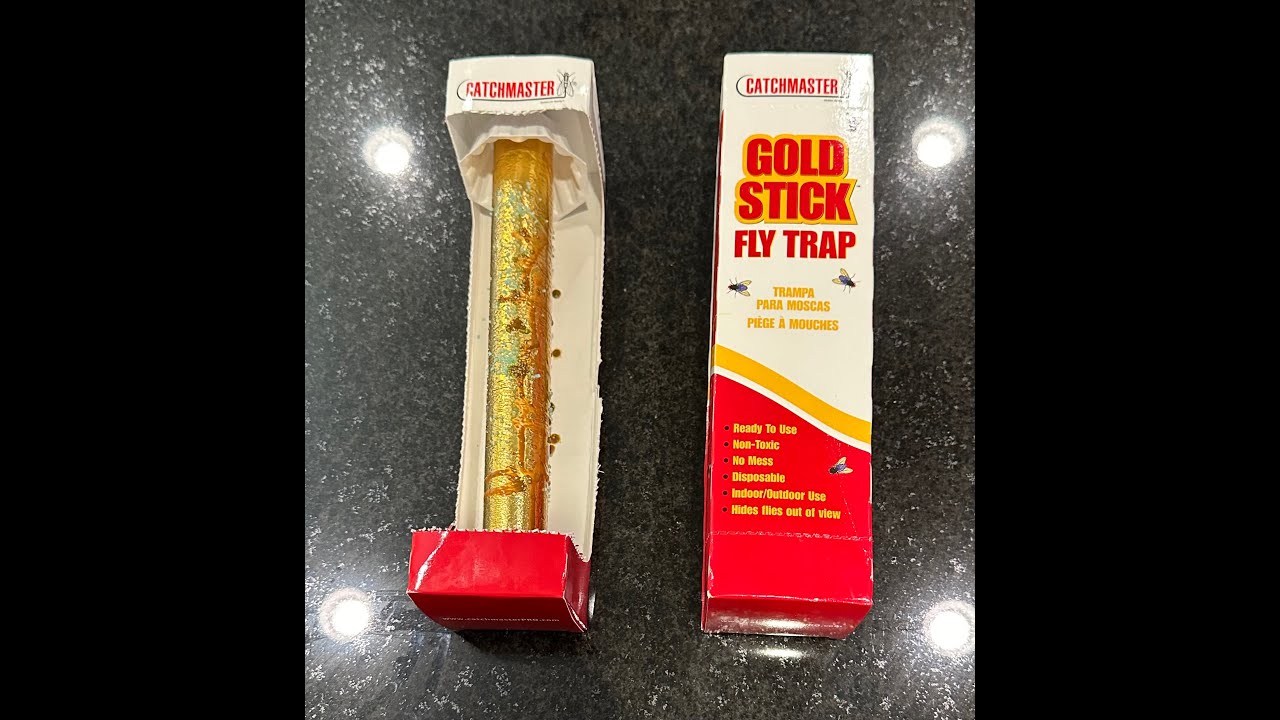 Unboxing and Applying Attractants to CatchMaster Gold Stick Fly Trap