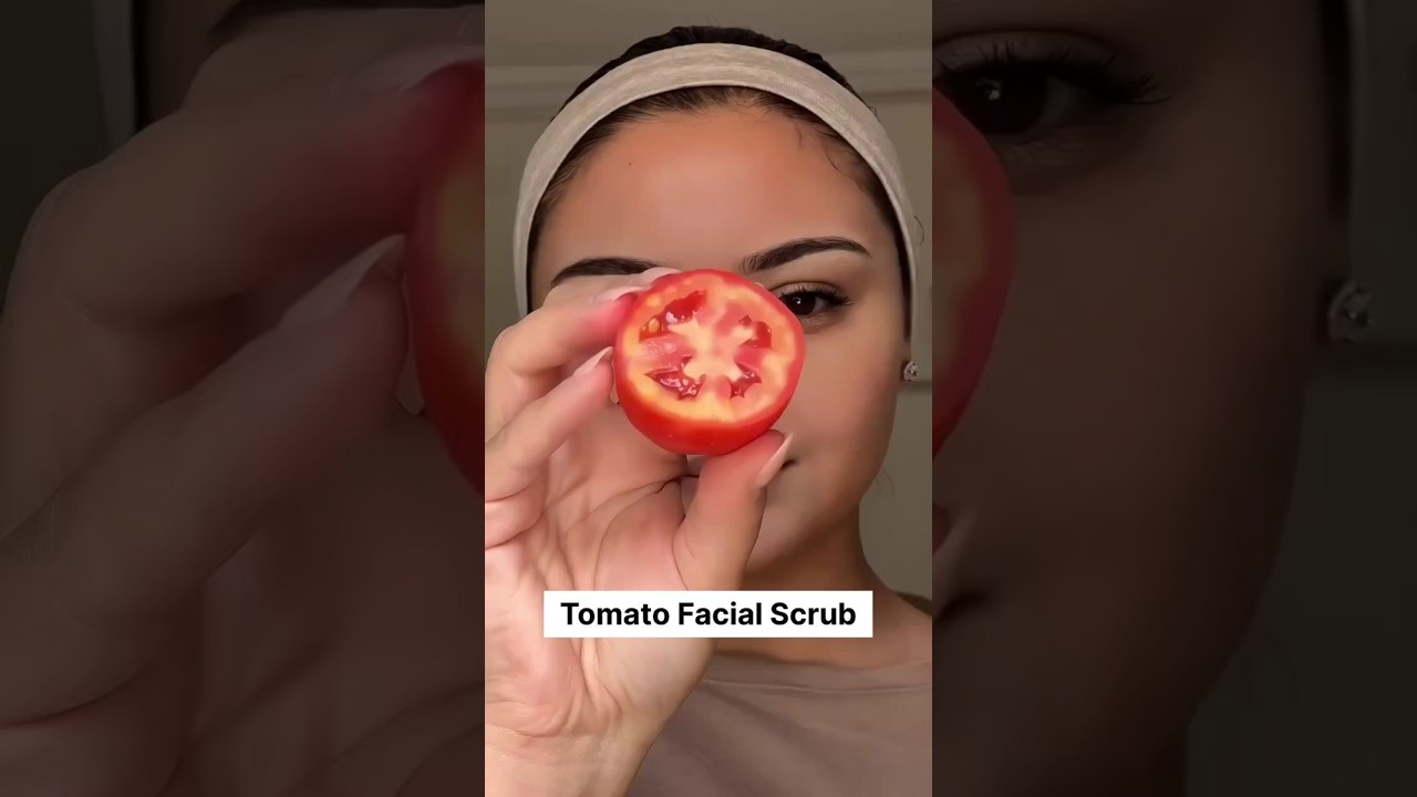 Parlour Like Tomato Facial At Home/Get Fair & Clear Skin#shorts#beautiful