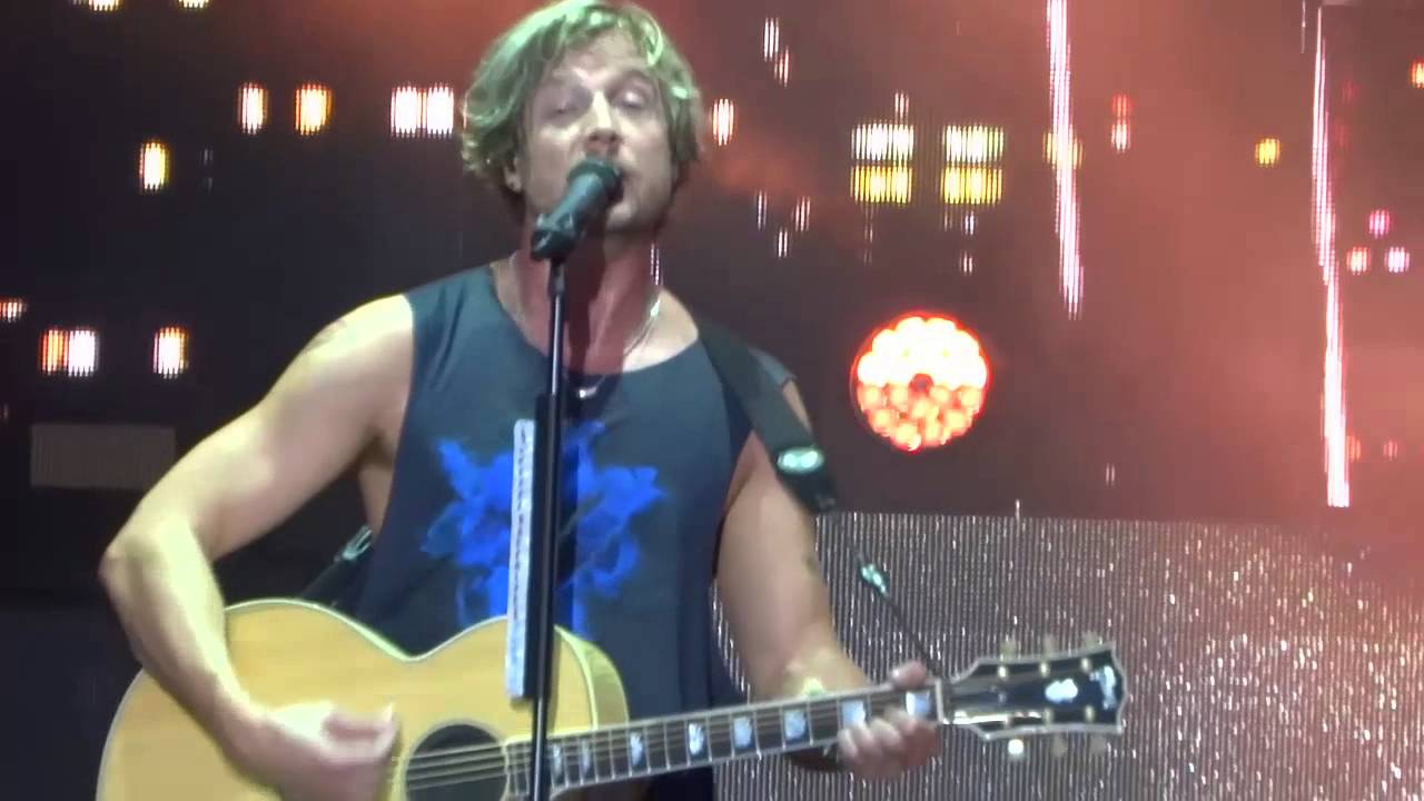 Sunrise Avenue - Stormy End @ Weilburg (24.07.2015)