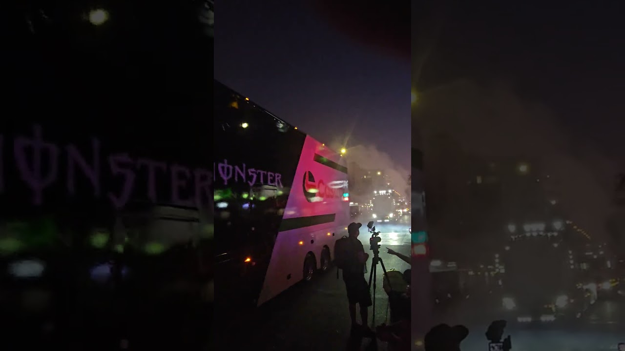 2024 V8 supercar transporter convoy