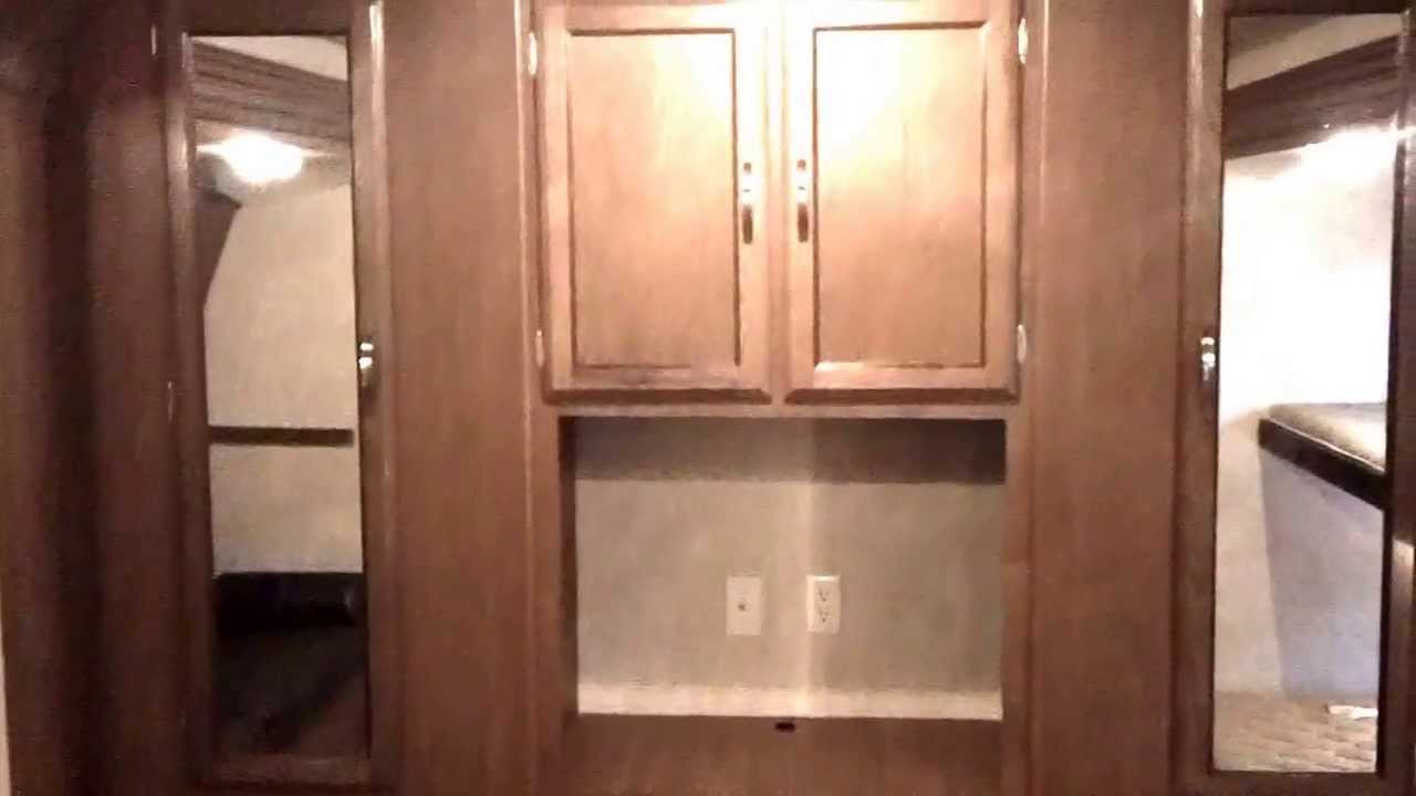 2014 Wildwood 31QBTS by Forest River .. Presented by Pete's RV Center