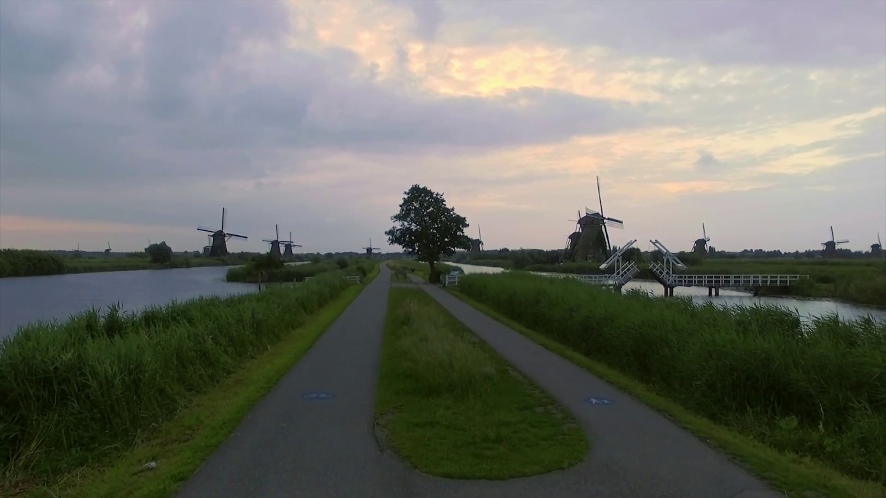 [DRONE VIDEO] Unesco world heritage site, Kinderdijk in The Netherlands (DJI Phantom 3 - 2.7k)