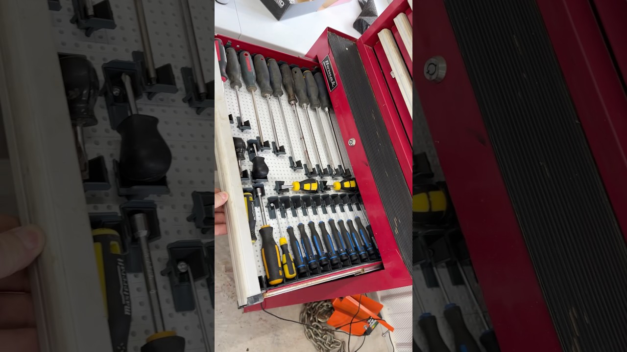 Using the  ​⁠@Toolgrid system to organize the screw driver drawer. It&rsquo;s really fun actually!