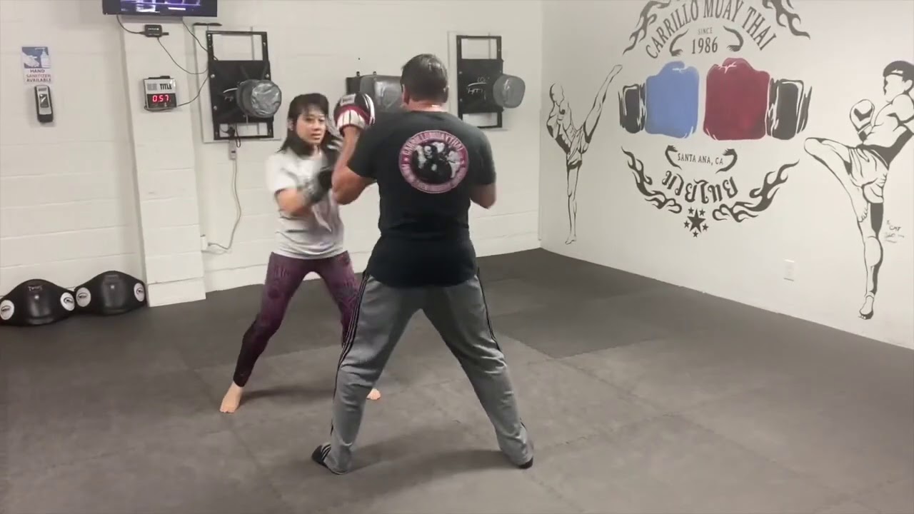 A voir : Grâce à la boxe, cette femme met KO ses agresseurs (et elle fait 48kg tout mouillé)