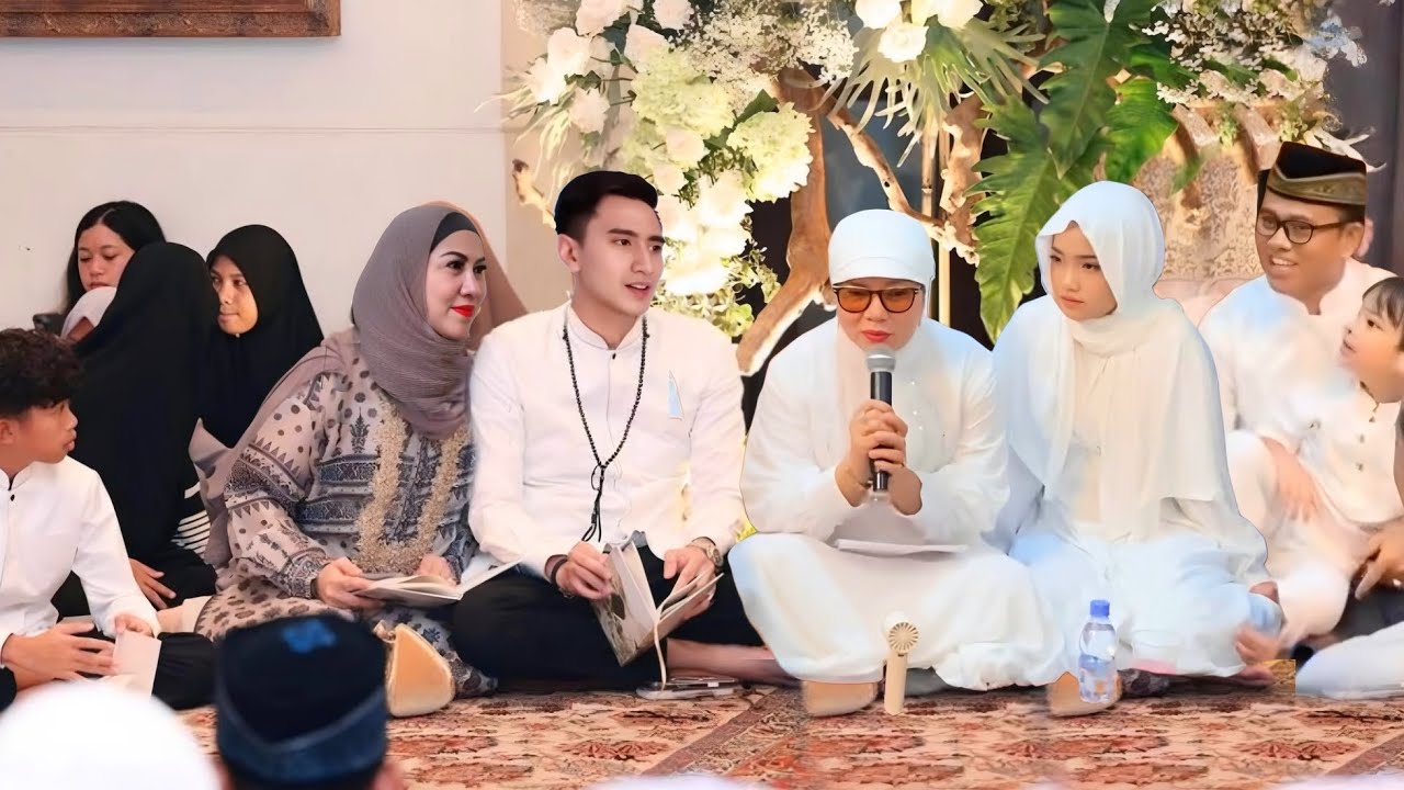 Momen Saat Verrel Bramasta Dan Fuji Jalani Lamaran, Semua Keluarga Bahagia