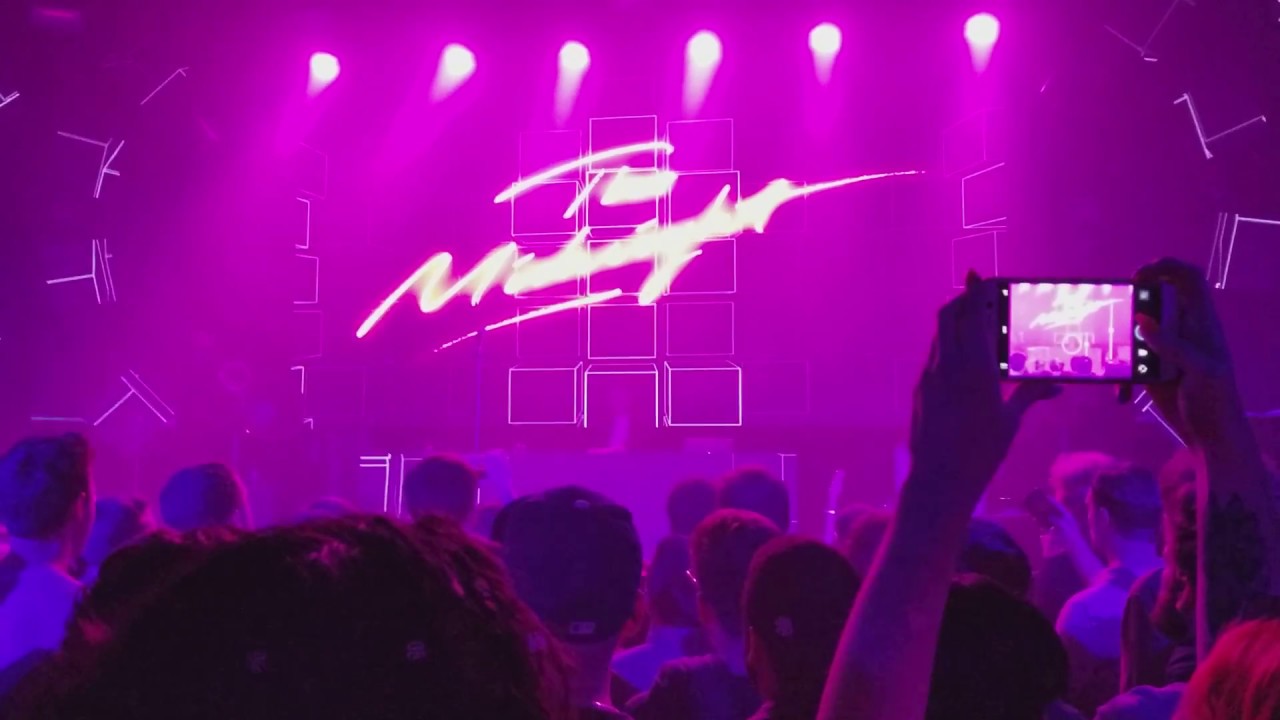 NOCTURNAL opener - The Midnight @ Globe Theatre - November 18, 2017