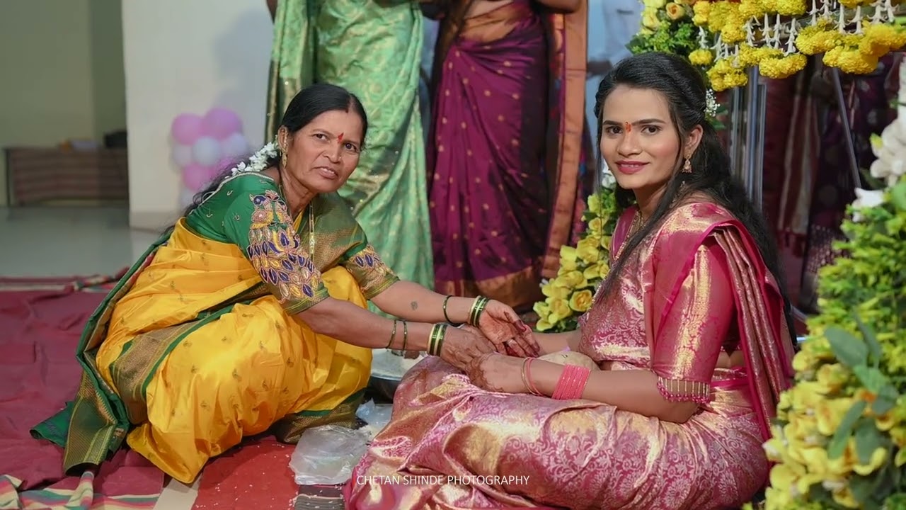 नामकरण सोहळा.  हा हिंदू धर्मातील १६ संस्कारांपैकी एक महत्त्वाचा संस्कार आहे 