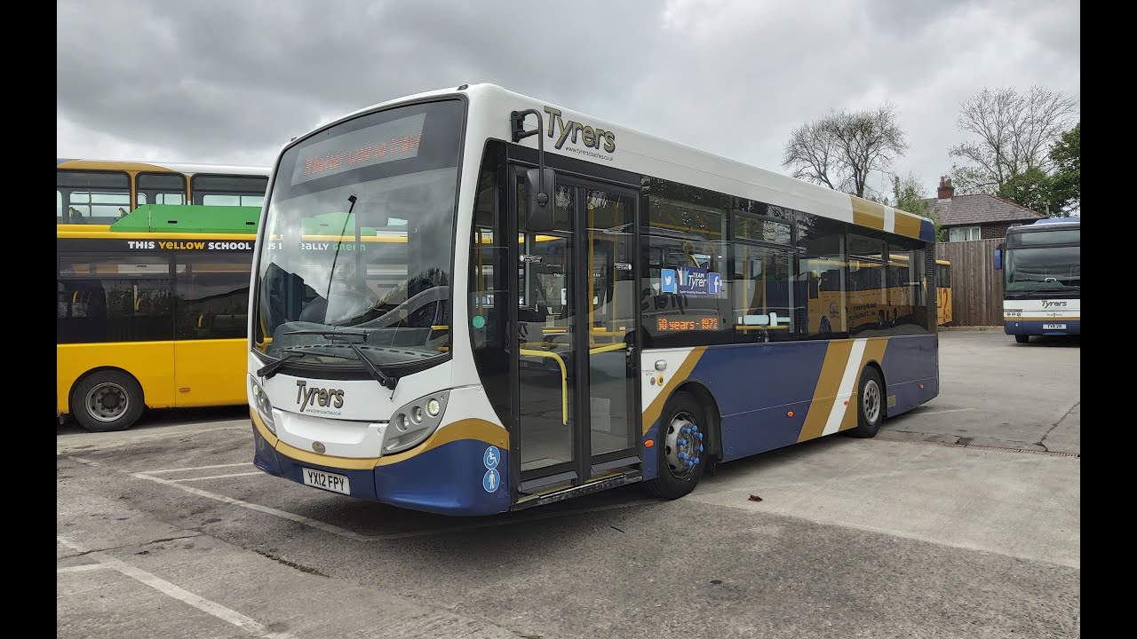 YX12 FPY - 2012 (12) ADL Enviro 200