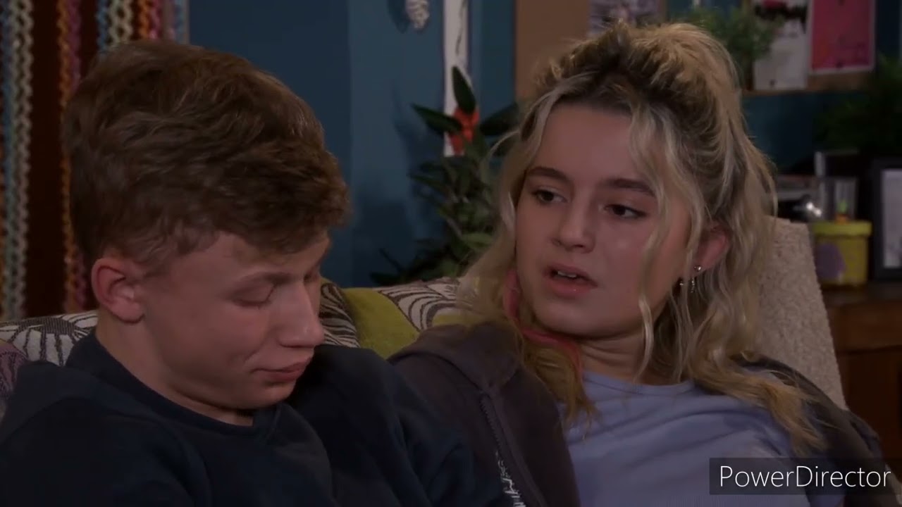 Coronation Street - Dylan and Betsy Kiss (24th February 2025)