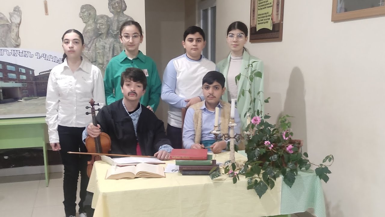 ՀԱՅ ԵՐԳԸ ԴՊՐՈՑՈՒՄ...  Օր 2    Չարենցավանի Վազգեն Ա-ի անվան N3 հիմնական դպրոց