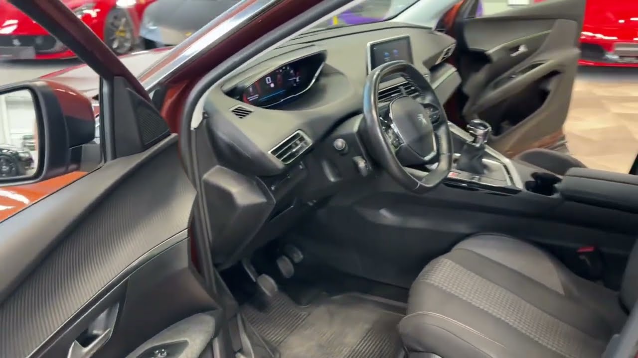 Peugeot 5008*LED*MANU&Aacute;L*7M&Iacute;ST*