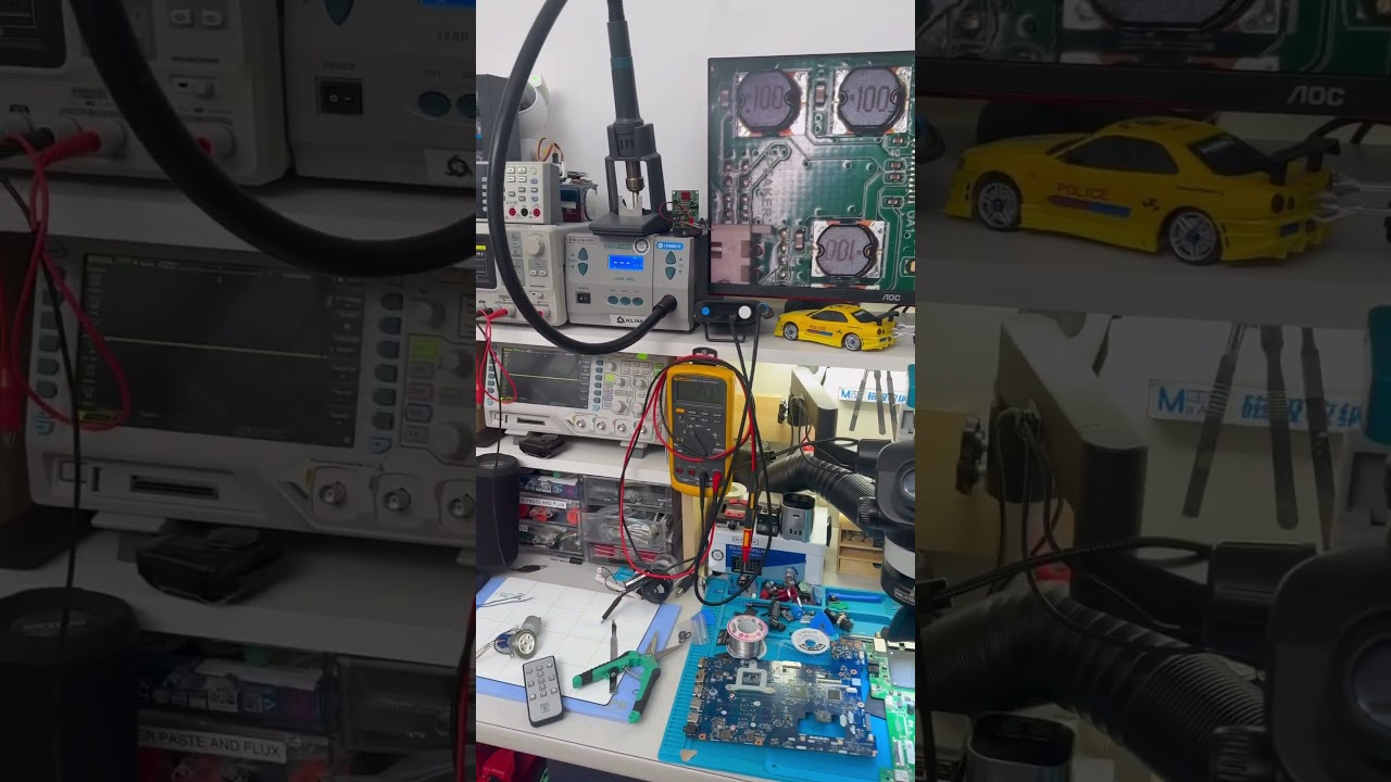 Share your workbenches #righttorepair #workbench #repair #electronics #precisiontools #laptops