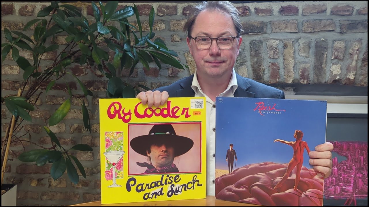 Plattenladen Vinyl Harvest in Esch Alzette Luxemburg, Ry Cooder und Rush, Wet Leg Live Rockhal