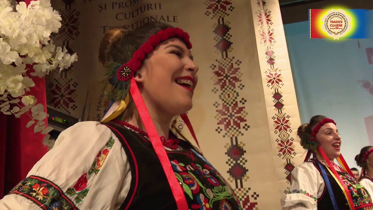 Ansamblul Folcloric „Cununa Apusenilor” Gilău –  Suită de jocuri de pe Someș