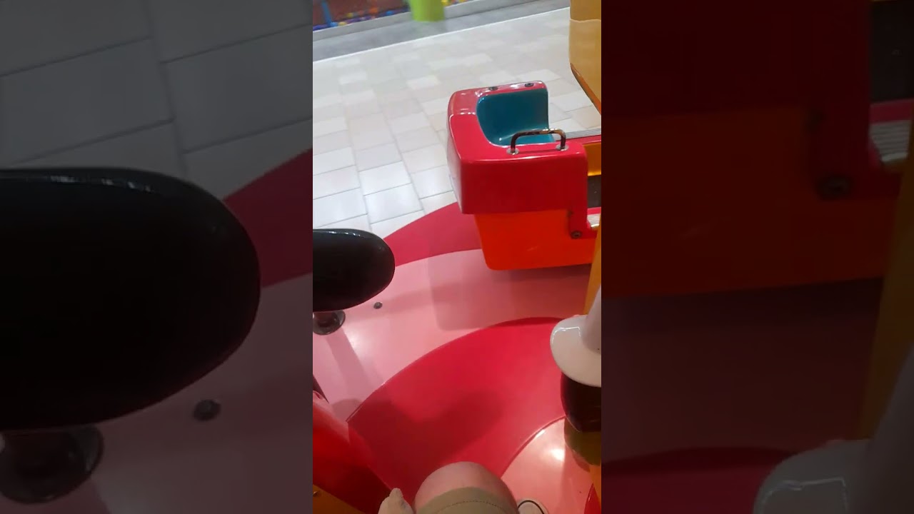 fun carousel kiddie ride rg Mitchell plaza Carolina puerto rico