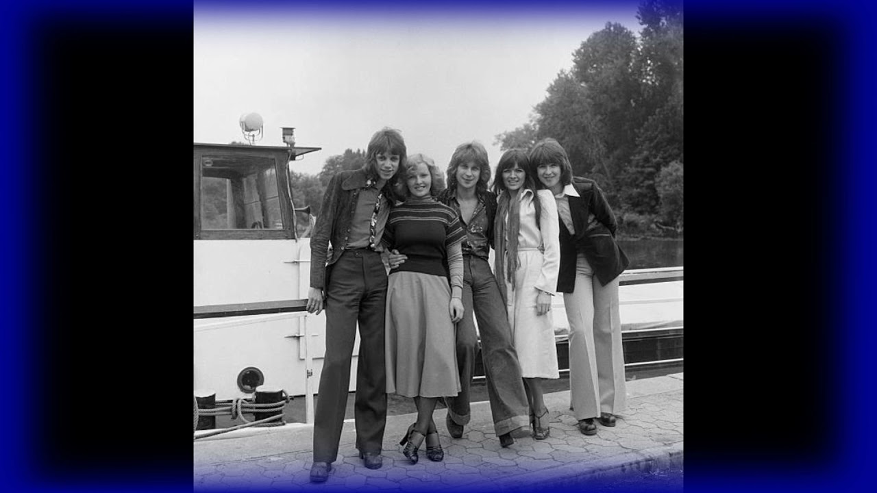 THE NEW SEEKERS - Goodbye Is Just Another Word