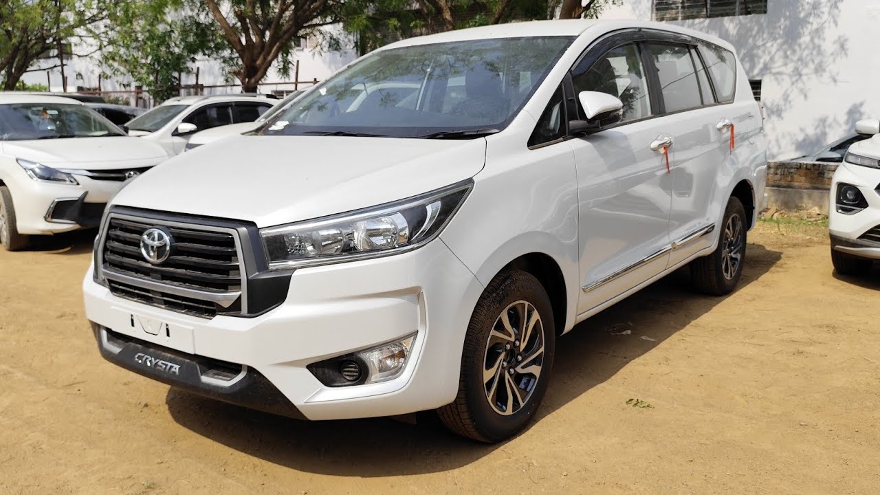 Toyota Innova Crysta 2025 GX Plus 7 Seater - ₹ 21.7 Lakh | Full Review