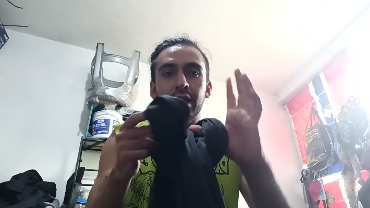 Nudo para poner tela aérea en un mosqueton