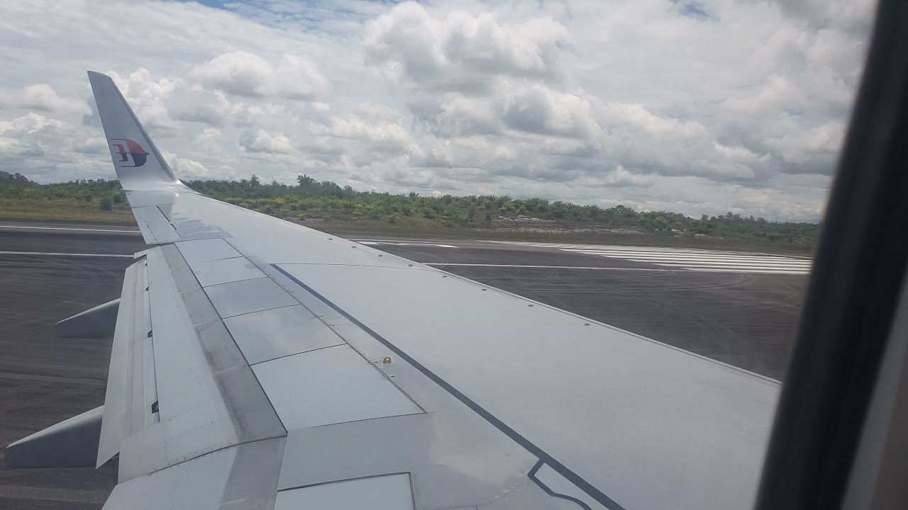 [4K 60 FPS] MH2715 Taking off from SBW Sibu Airport.
