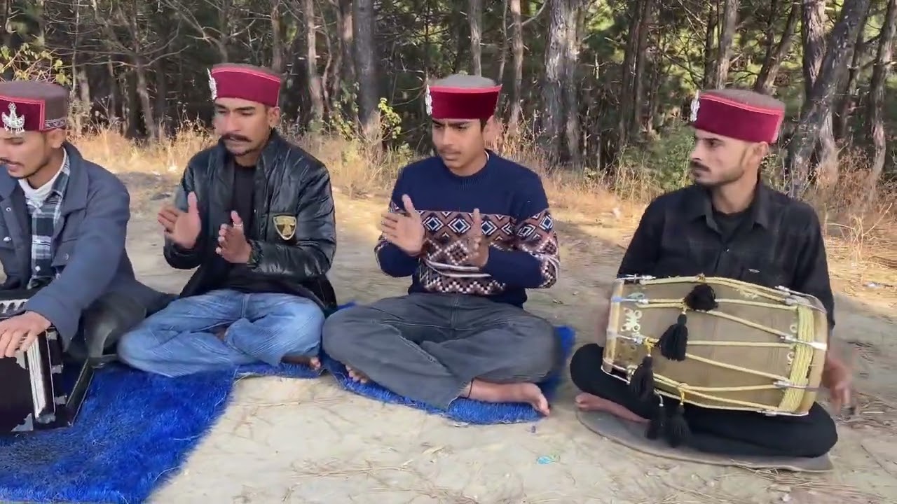 श्री राधे जय राधे जय श्री कृष्णा बोलो जय राधे... बहुत सुंदर भजन 🫶🙏... राधे राधे जी..#trending#viral#