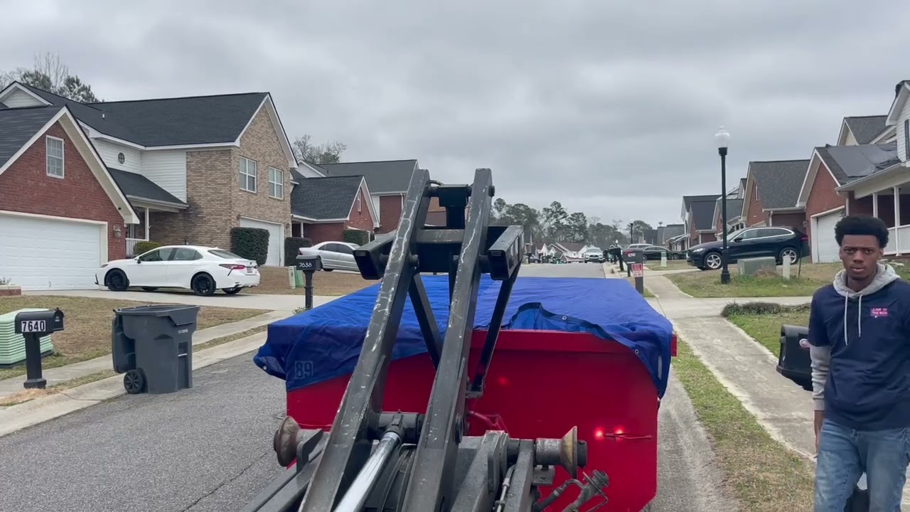 Dumpster Rental Service Augusta GA | Apartment Cleanout Projects | Junk In The Box
