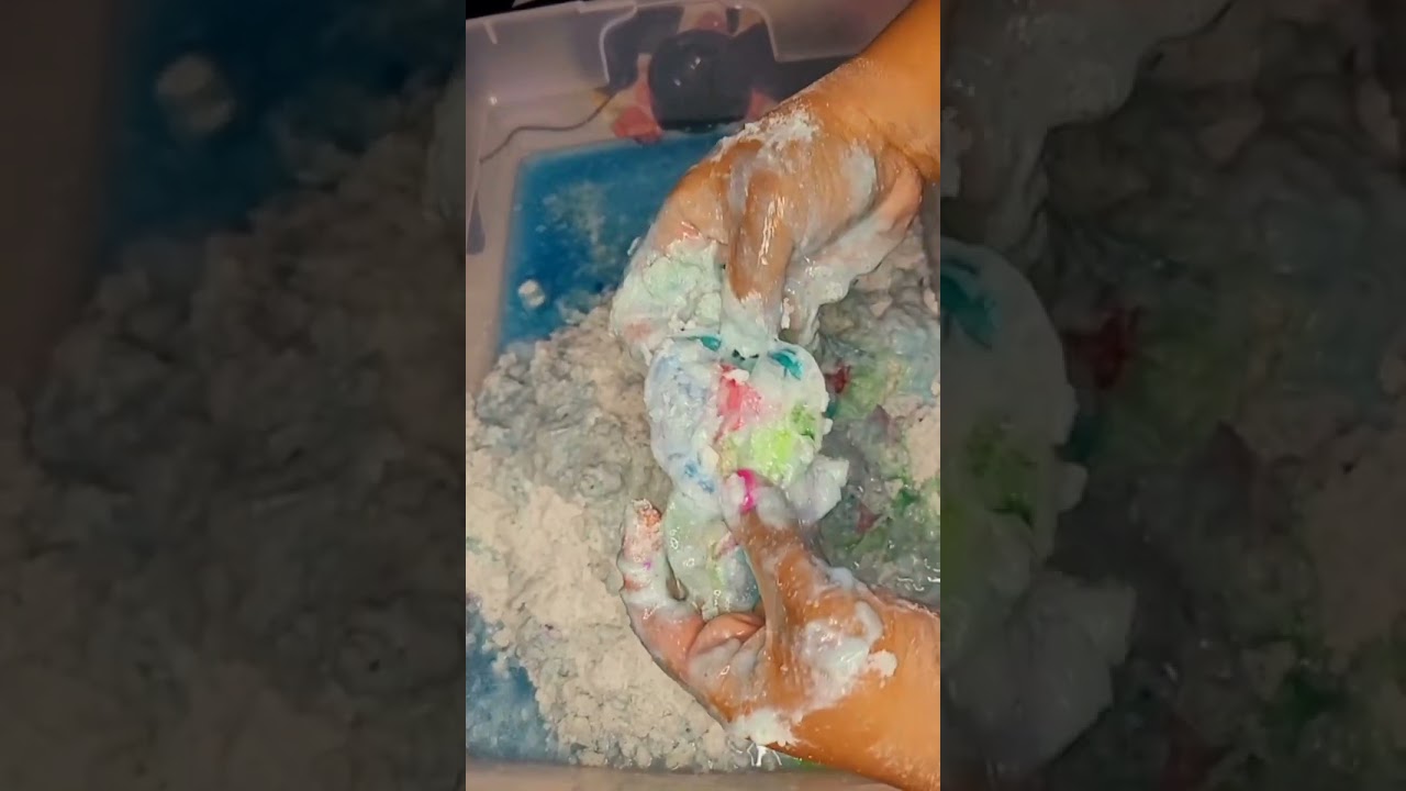 Persil Laundry load 🩵 🩷 💚  this felt so good on my hands and smelled amazing 🥰