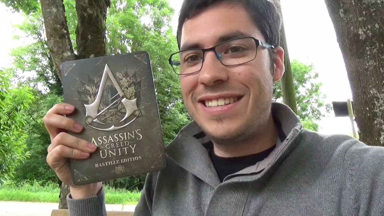 Vide Grenier LIVE - Un nouveau COLLECTOR ASSASSIN'S CREED trouvé