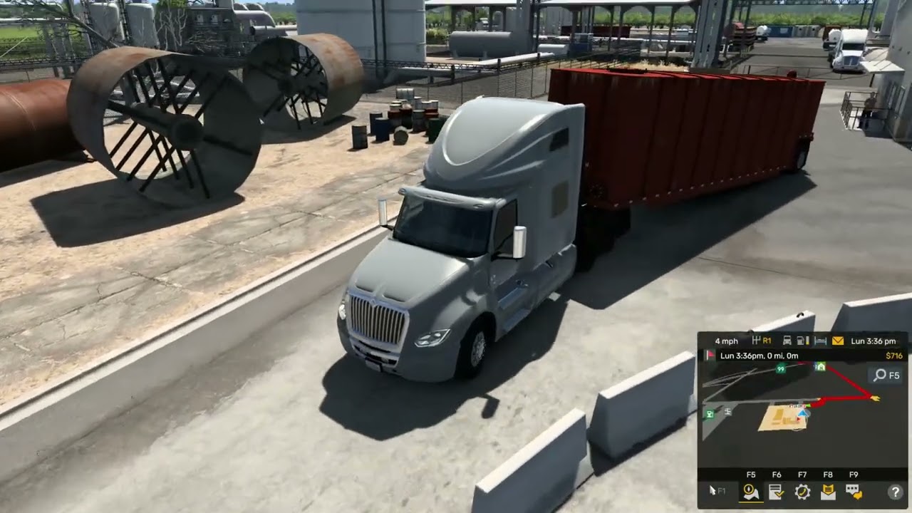 Pendejo estacionando un trailer. American truck simulator