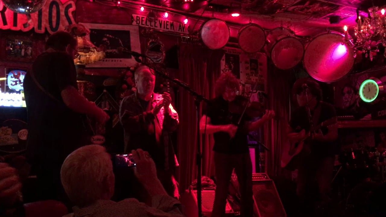 Bayou Country performed by Duke Bardwell, Dread Clampitt and Sam Bush