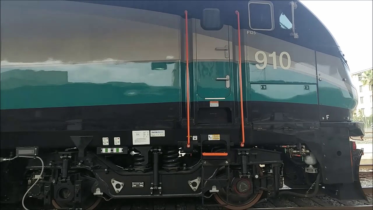 Metrolink EMD F125 Mini-Compilation