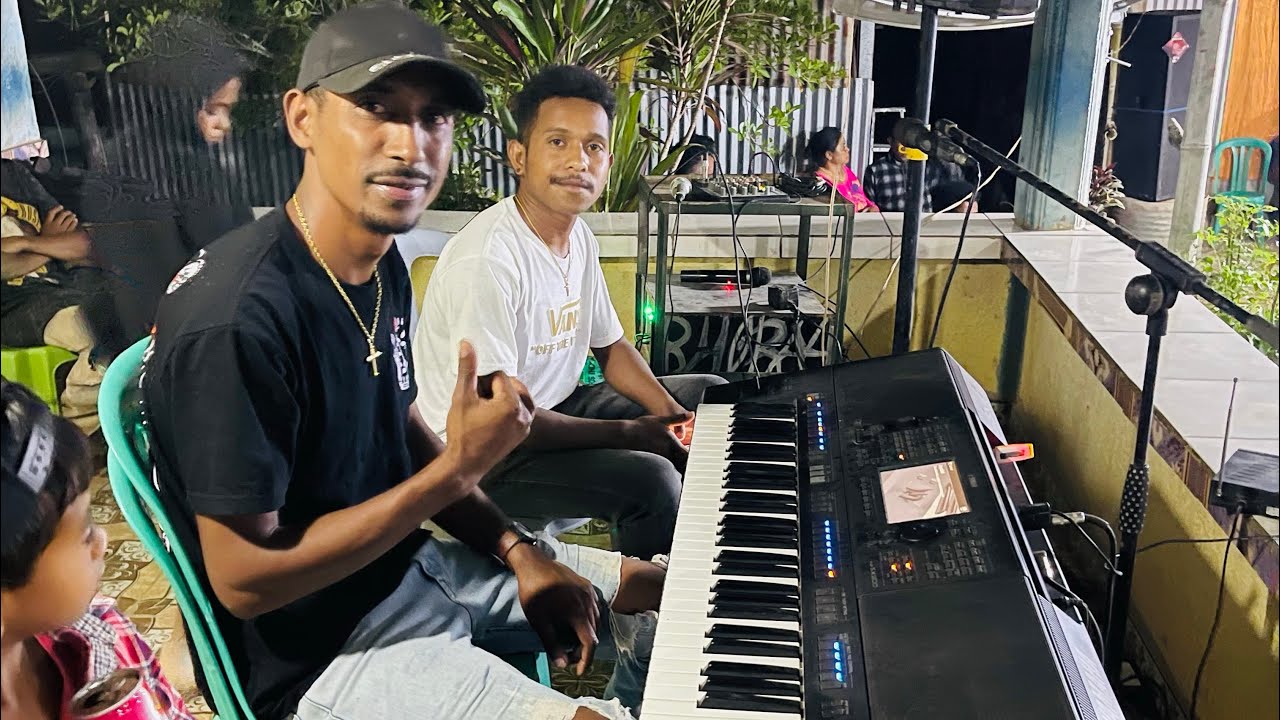 Zeffry Theo Mejo cover dahur kau Manek Cip Fhus leky🎹🎤