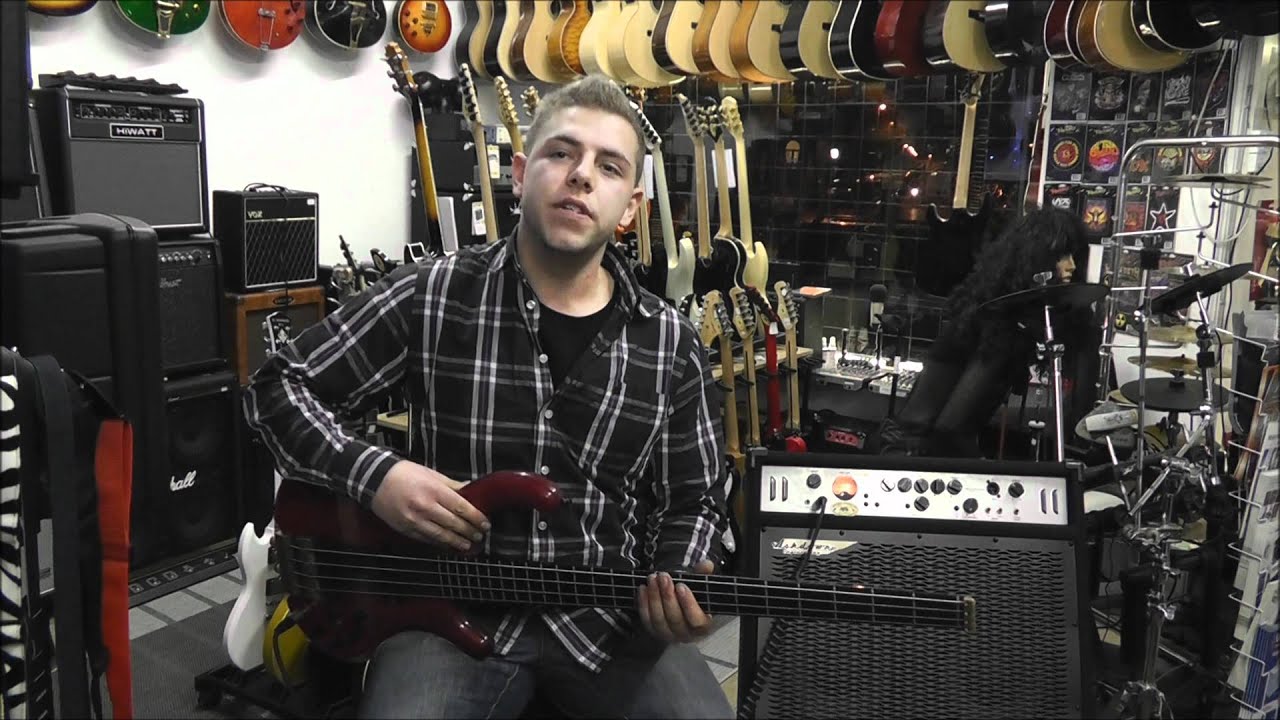 Schack Bass  B2 Carbon headless Bass - Music Corner TV Hannover