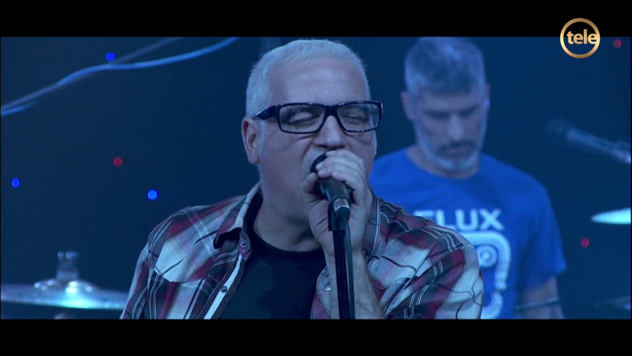 Trotsky Vengarán canta 