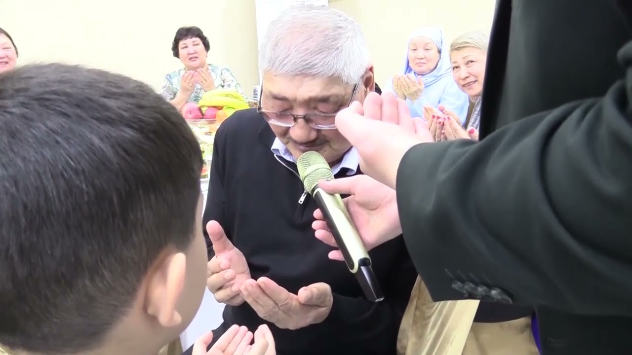 ролик Марат 50 жас
