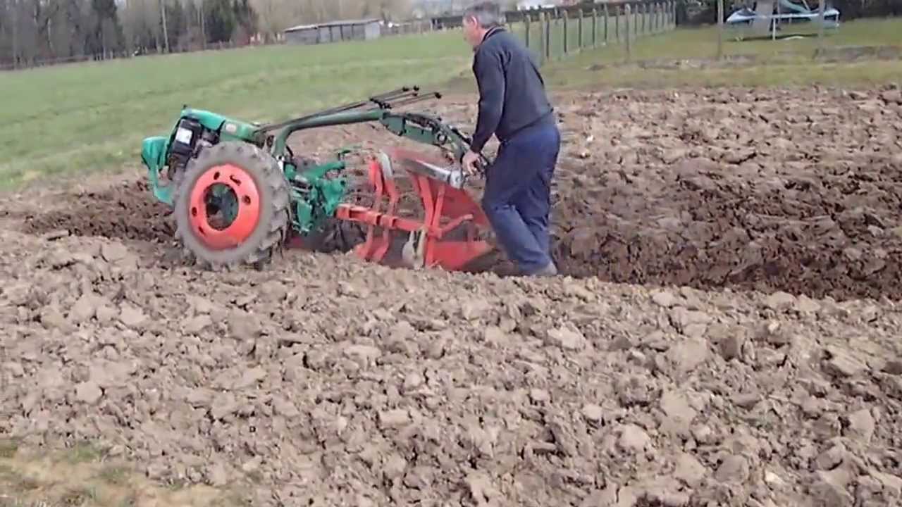 ploegen met agria 2800 d motoculteur