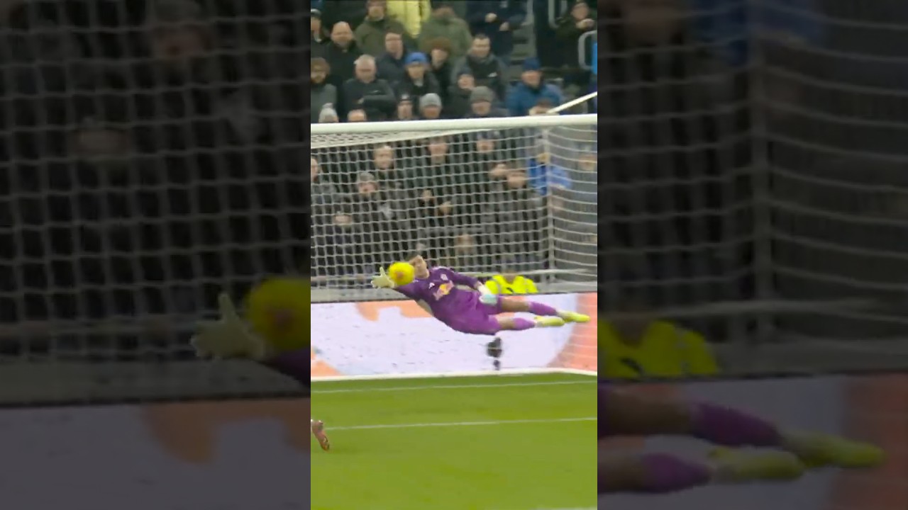 Stunning Karl Darlow save!