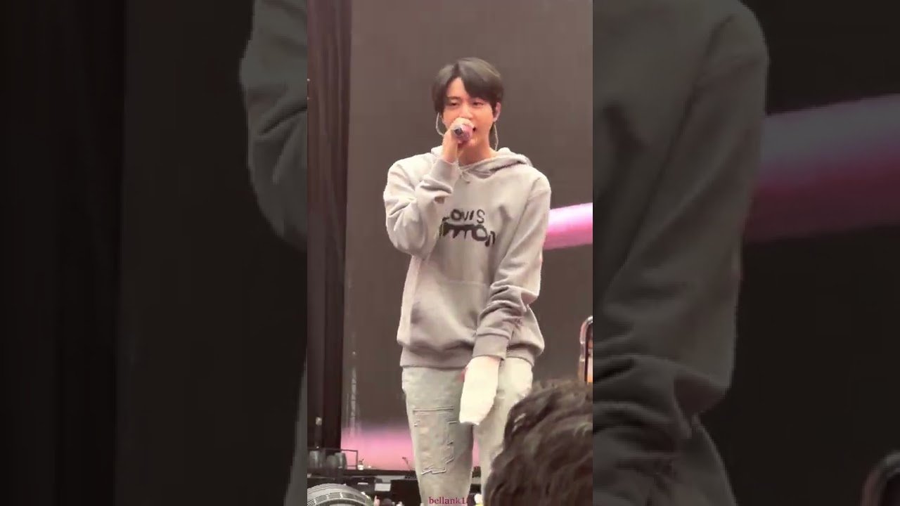 220416 SOUNDCHECK ‘GO GO’ ~ JK sings Magic Shop with Armys 방탄소년단 BTS PTD on stage Las Vegas Day 4