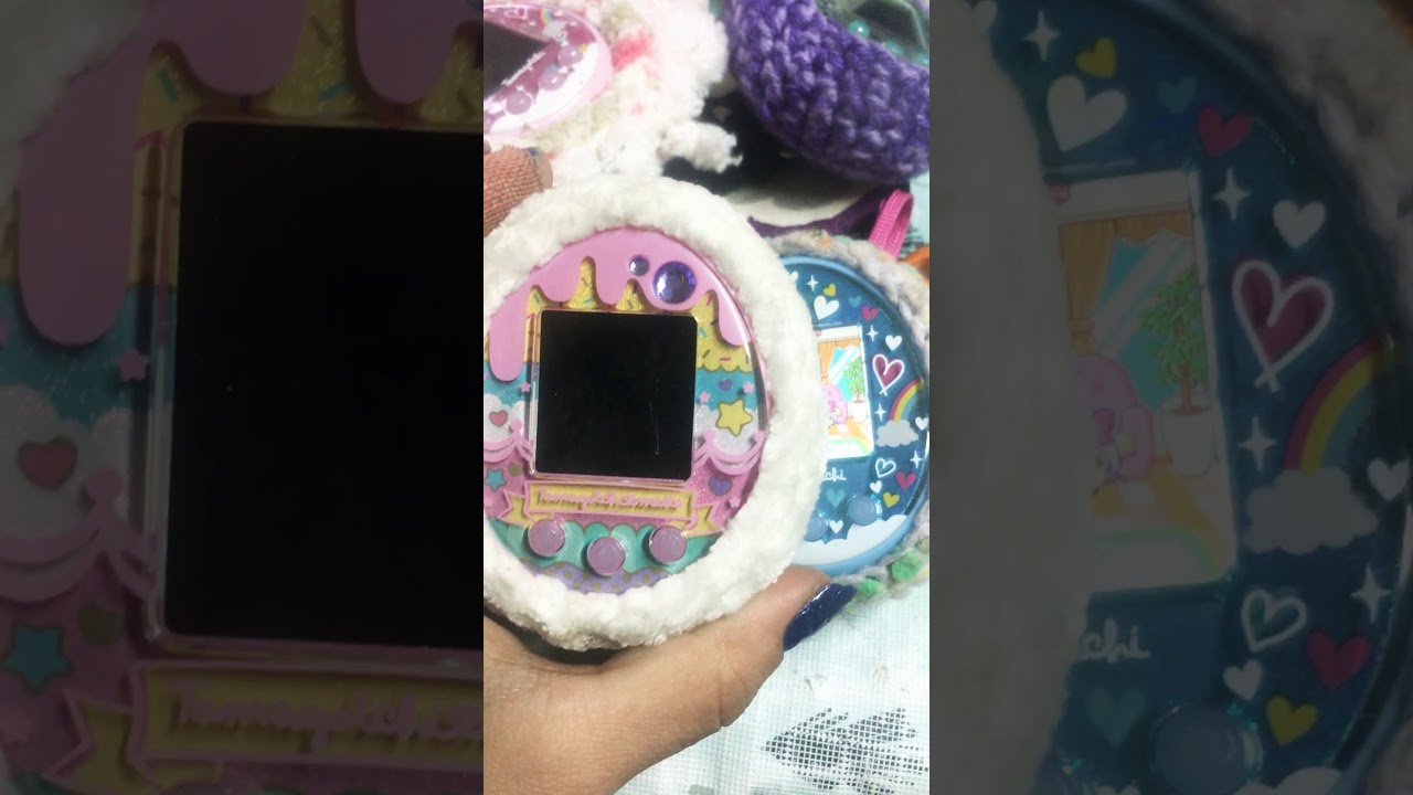 Tamagotchi ON Games vs Tamagotchi Sweets Meets Games