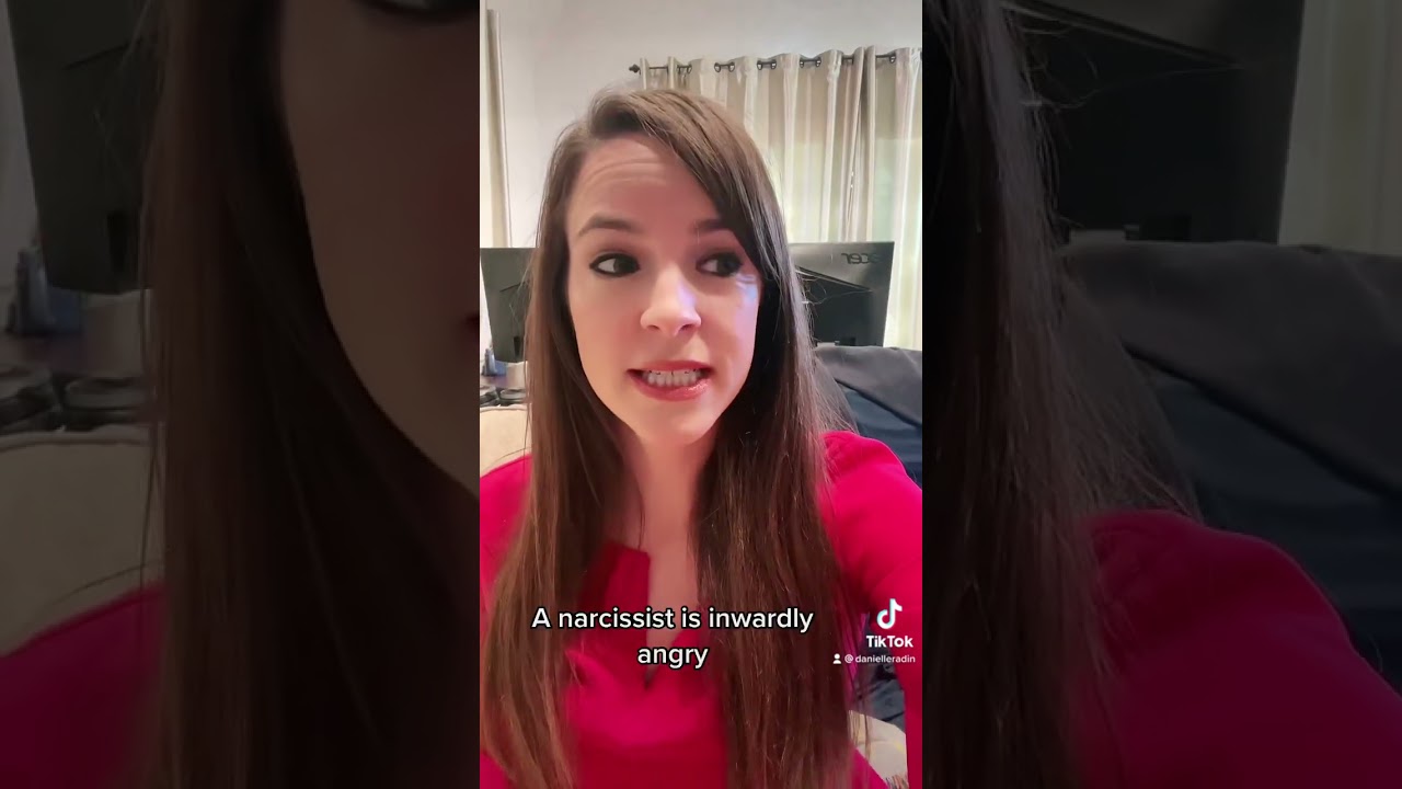 Confusing narcissistic behavior explained