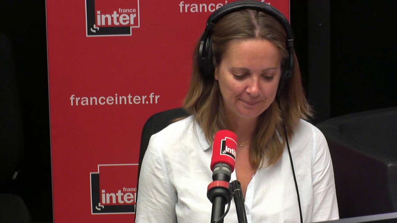 Marine Le Pen chez son psychiatre : le sketch, par Jupiter (avec Jean Van Hamme) !