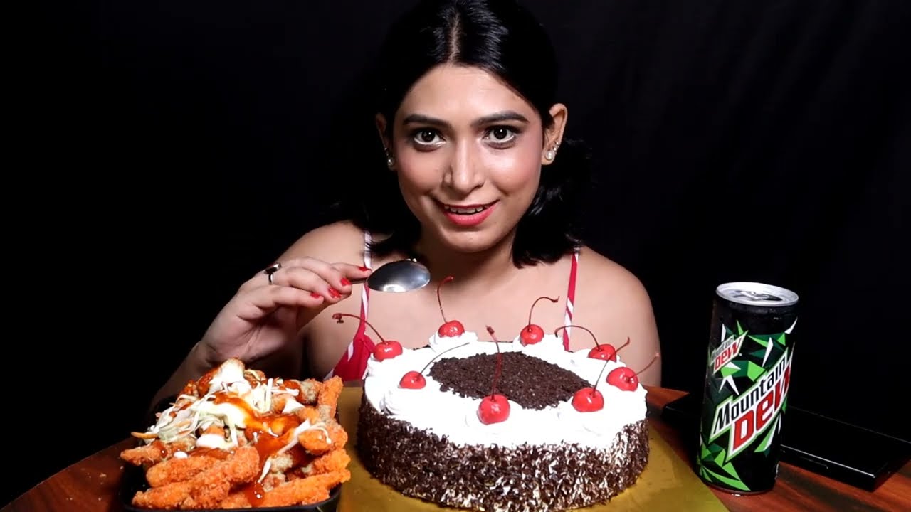 Black Forest Cake | ASMR challenge | Cake Challenge | Mukbang | Cake Show | Cake Eating | Pia Paul