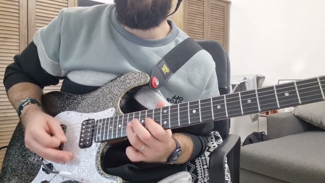 while my guitar gently weeps with jet js-500
