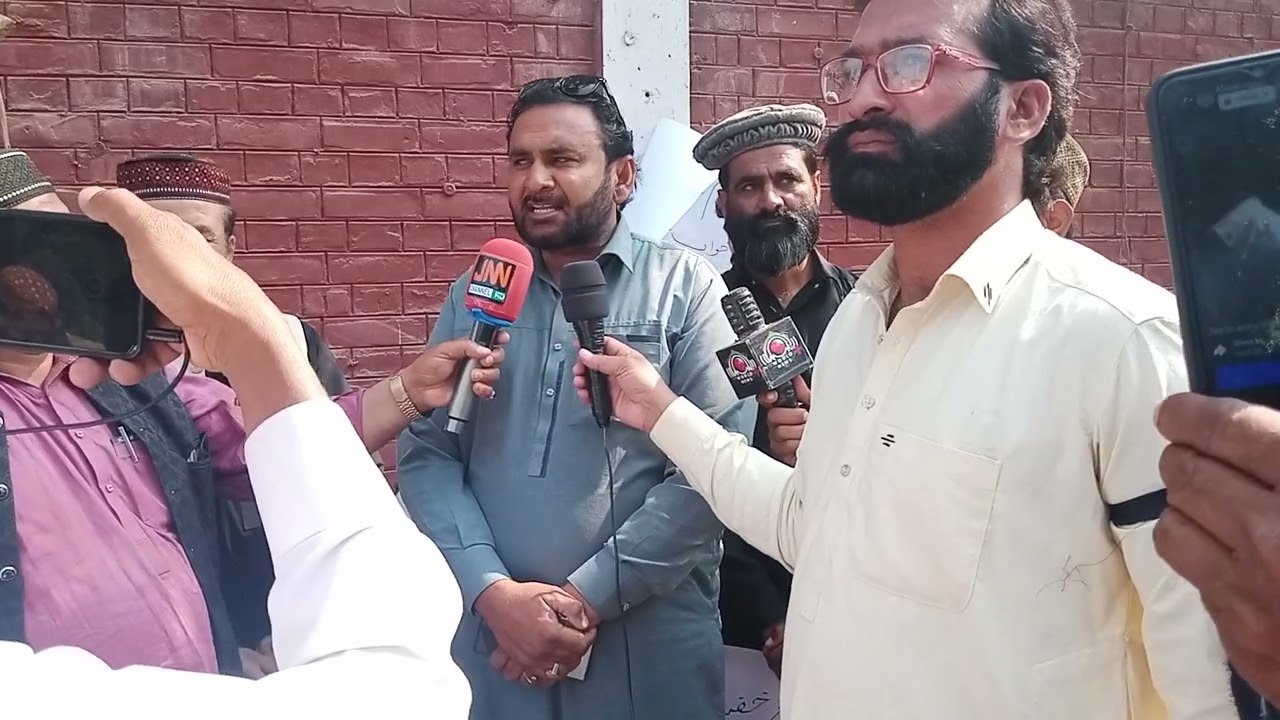 صدرجناح پریس کلب کی اہلیہ کو پولیس والوں نے اٹھا لیا تشدد کیا اور نہ جانے کیا کیا ظلم کیا