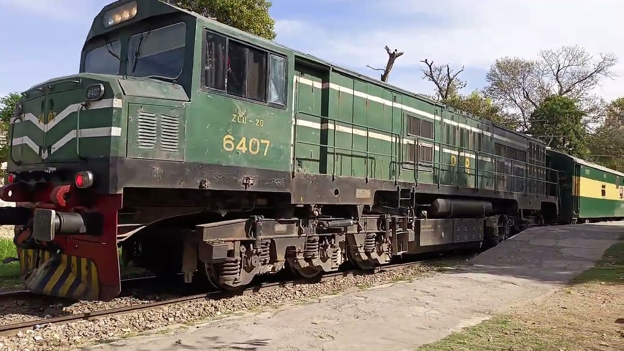 39up departure from Lala Musa to Peshawar 