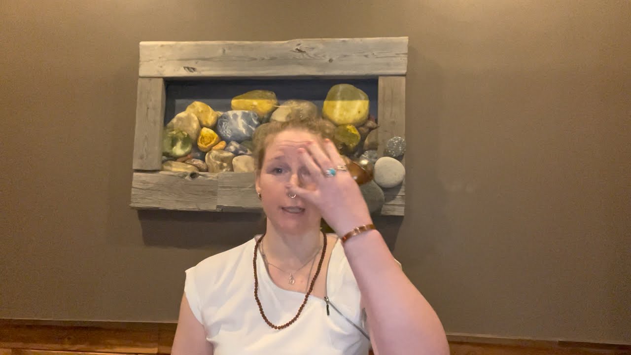 Kansa Wand Face Massage Tutorial ⎮ Kaarigar Handicrafts